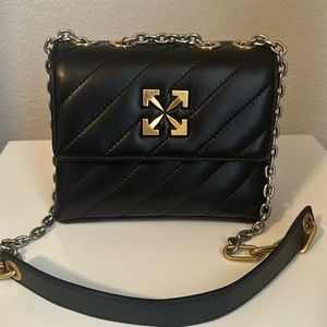 Off-White
Jackhammer 19 shoulder bag